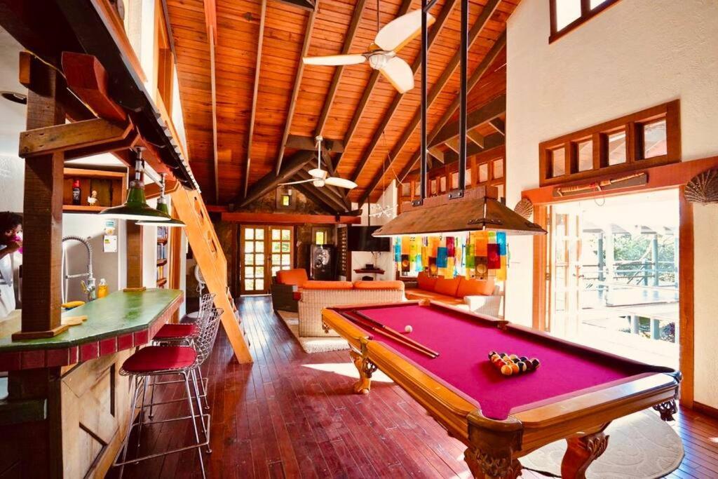 The Dock Resort Over Water Retreat West End Luaran gambar