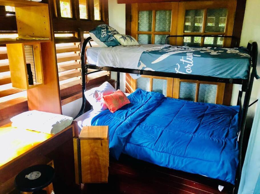The Dock Resort Over Water Retreat West End Luaran gambar
